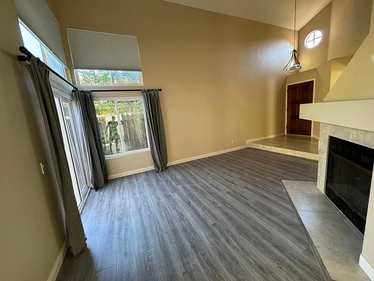 11670 Avenida Marcella — Photo 10