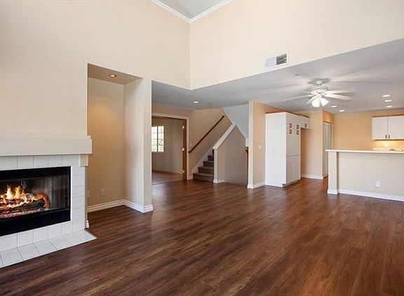 2nd image of 2915 Via Milano Unit 107