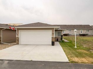 318 N Whispering Way, Vulcan, AB T0L2B0