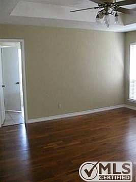 5th image of 1017 Field Trail Dr