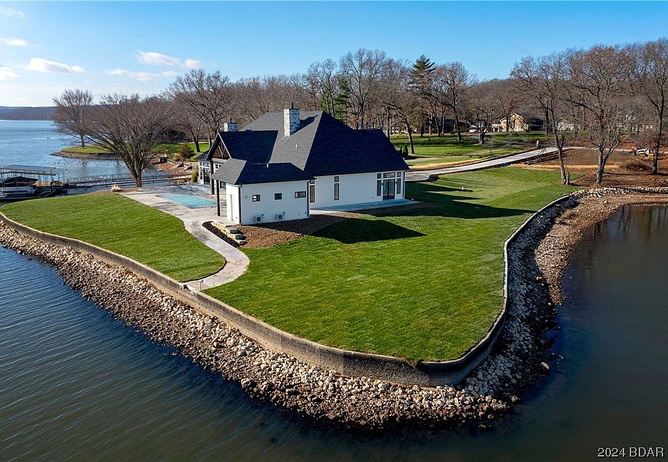 1st image of 414 Scandia Cir