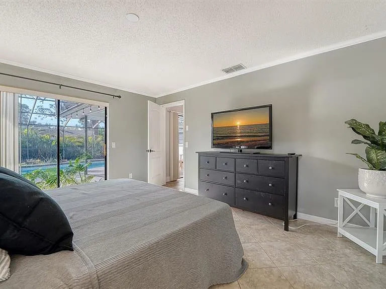 2291 Pine View Cir — Photo 8