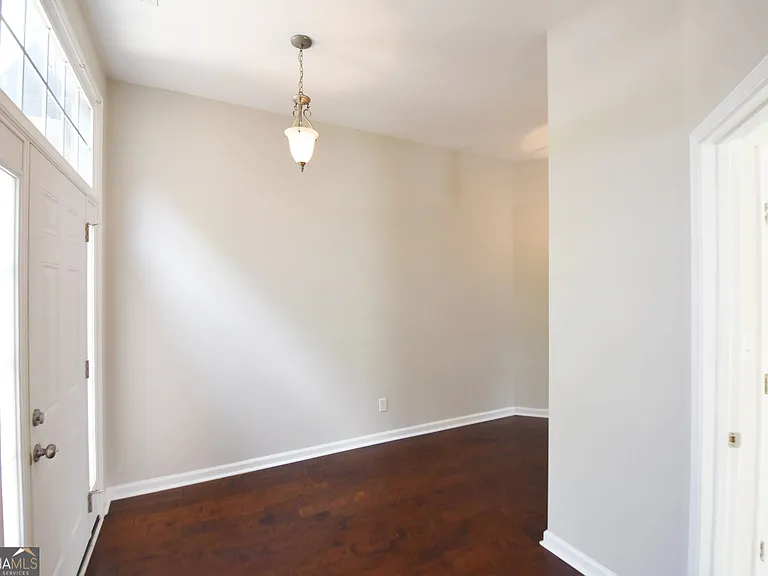 208 Turnbridge Cir — Photo 16