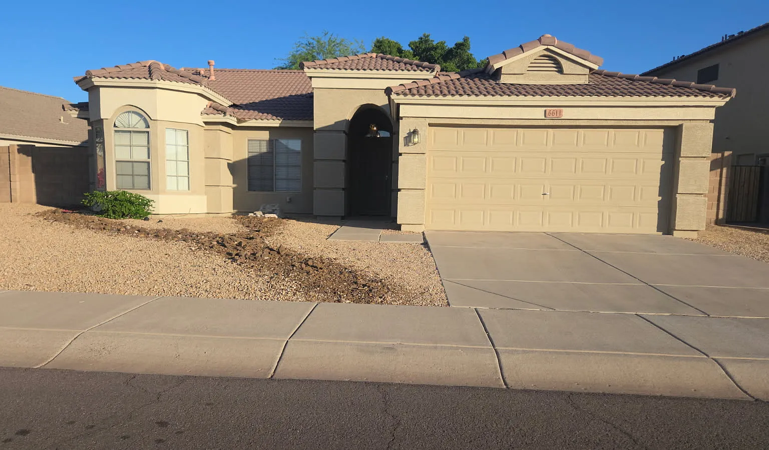 3 bed, 1500 sqft, $2,090 — Photo 2