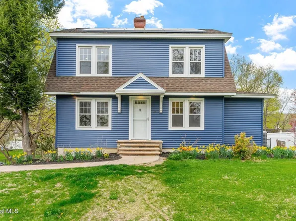 285 Whiteview Road, Wynantskill, NY 12198