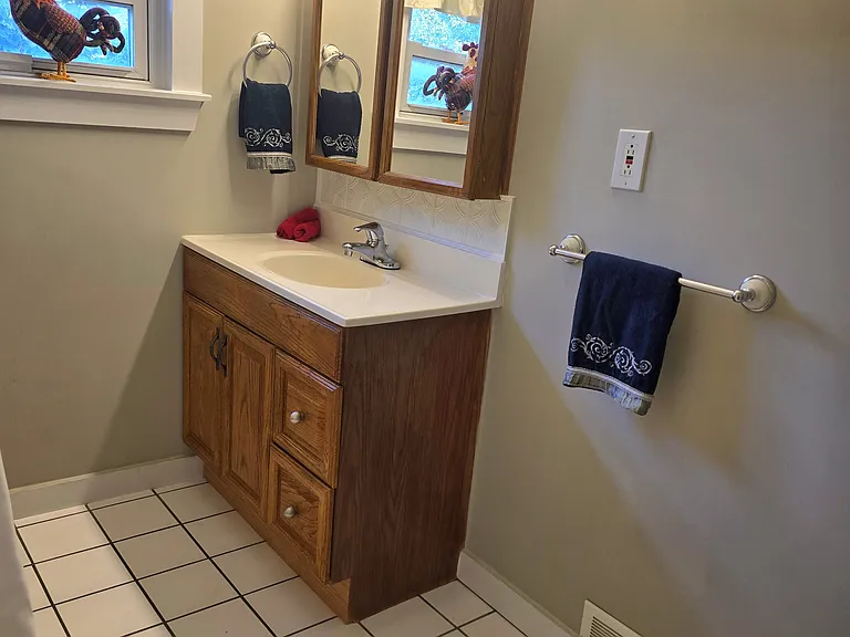 135 E Livingston Rd #2 — Photo 10