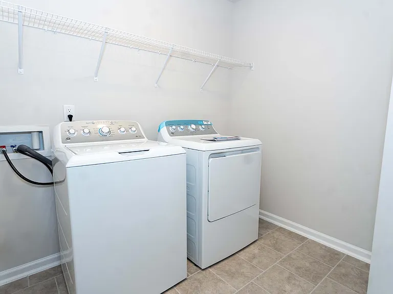 710 Spoonbill Trl — Photo 23