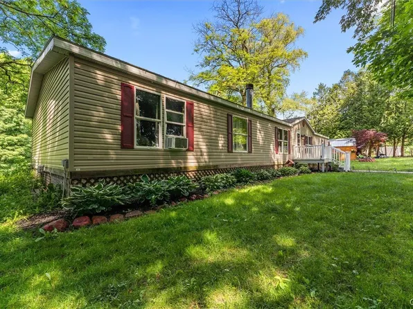 16226 Irwin Rd, Oswego, NY 13126