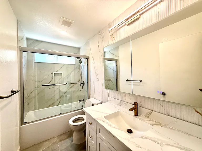 7325 Hagen Ct — Photo 16