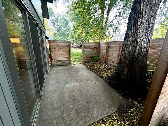3rd image of 1160 Juniper Ave