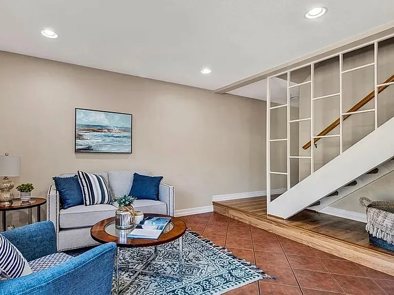 10408 Echo River Ct — Photo 22