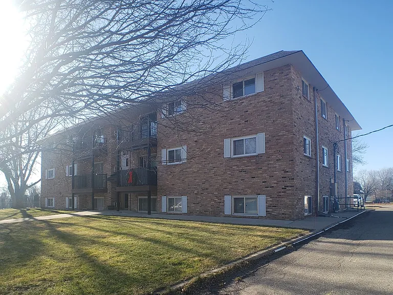 1208 3rd Ave NE #LO3RD-302 — Photo 1