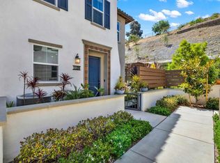 1139 Delpy View Point, Vista, CA 92084