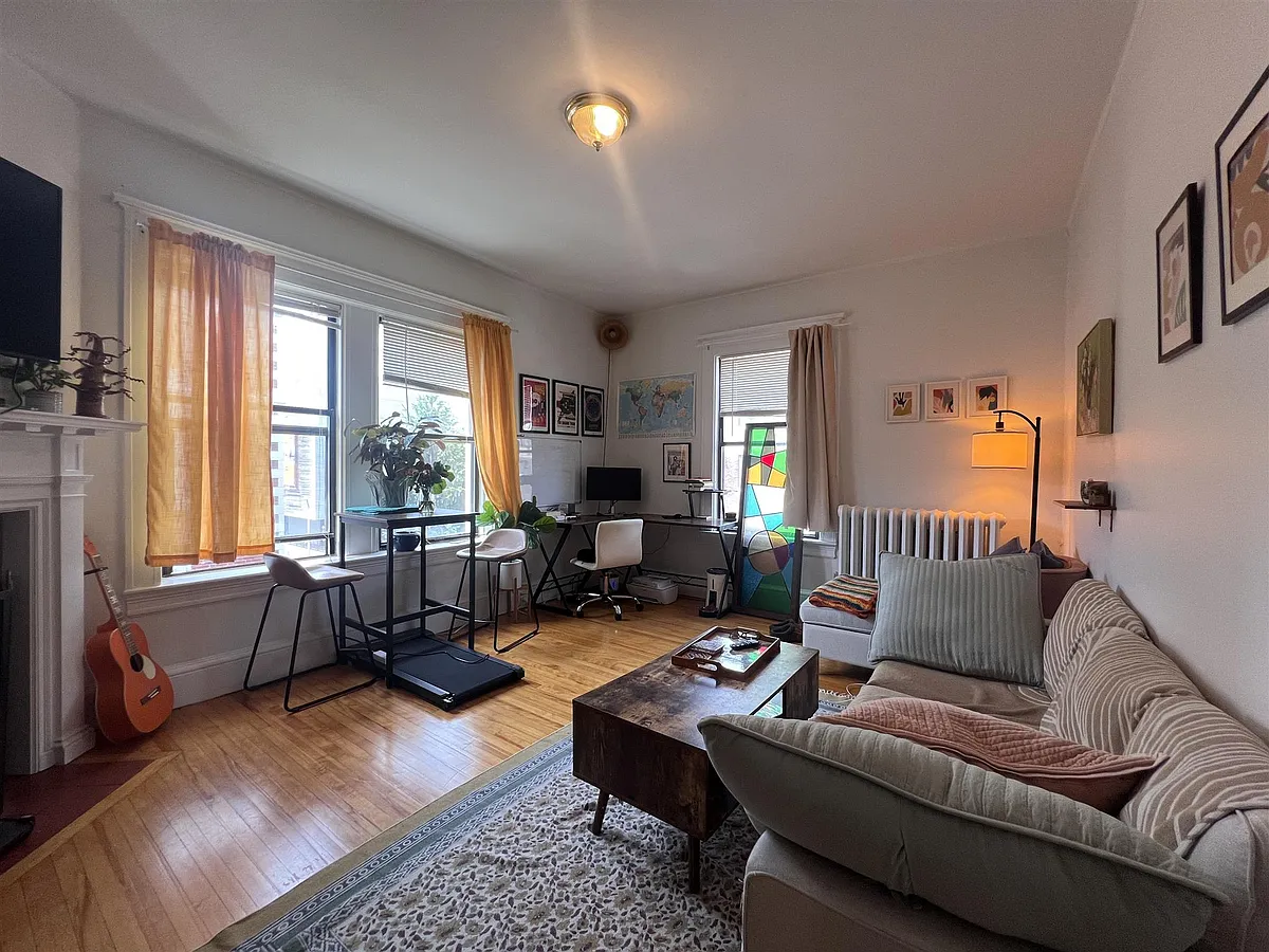 Photo 1 of 15 - 84 Prescott St #37 - Cambridge, MA Primary Photo - 84 Prescott St #37
