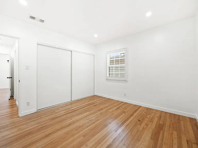 1041 Rose Ave — Photo 21