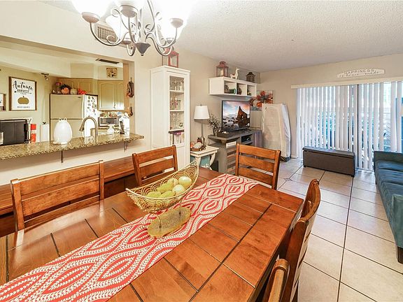 3rd image of 9705 Fontainebleau Blvd