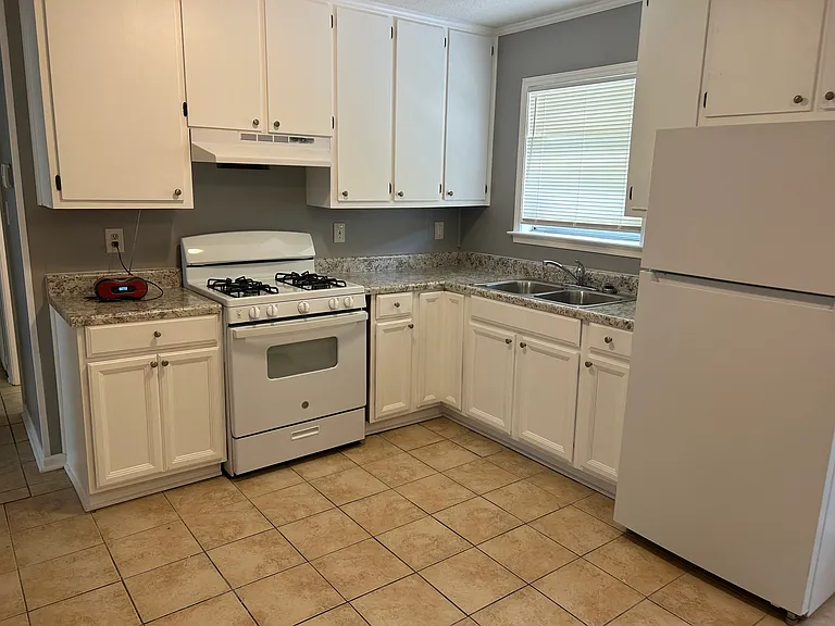 3200 Raintree Dr — Photo 4