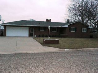 208 Westshore Dr, Morton, IL 61550