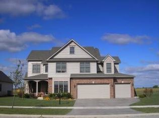 1312 Lance Ave, Elburn, IL 60119