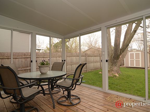 3rd image of 23625 N Garden Ln