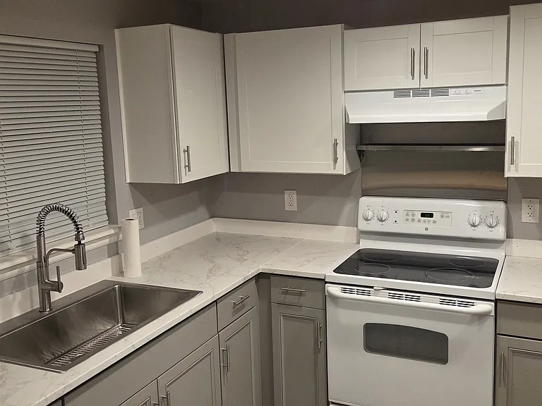 11351 W Parkhill Dr — Photo 6