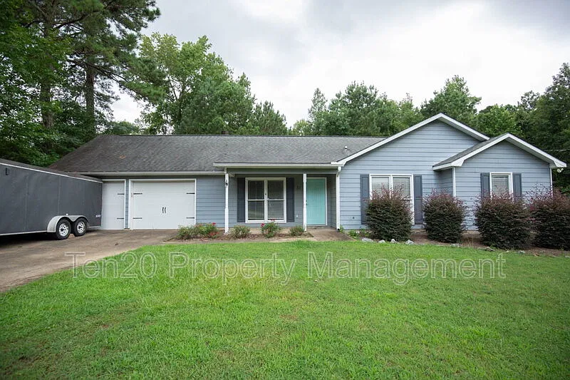 21 Lee Road 2004