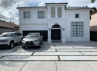 1664 SW 154th Ct, Miami, FL 33185