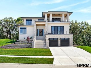 22603 Sanctuary Ridge Dr, Elkhorn, NE 68022