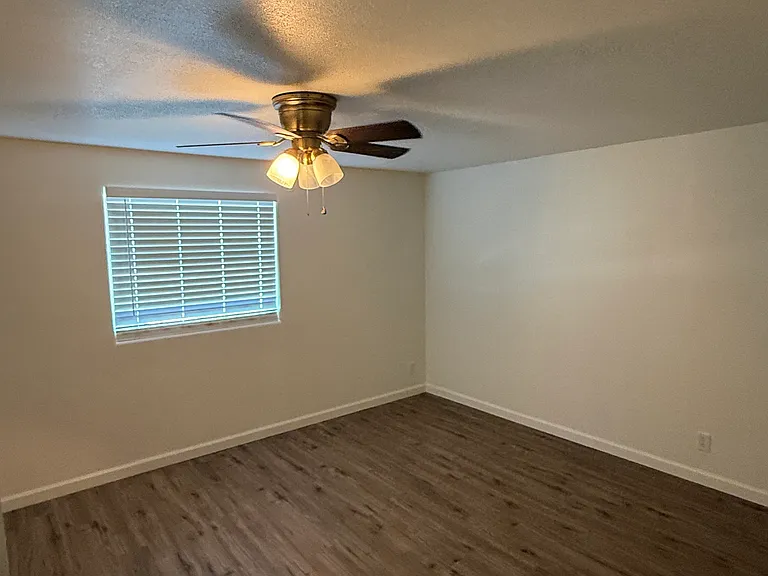 6227 N Litchfield Rd — Photo 8