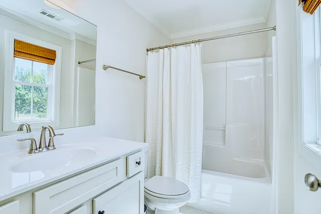 305A Old Buncombe Rd — Photo 15