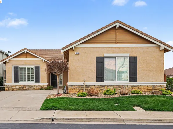 1014 Centennial Dr, Brentwood, CA 94513