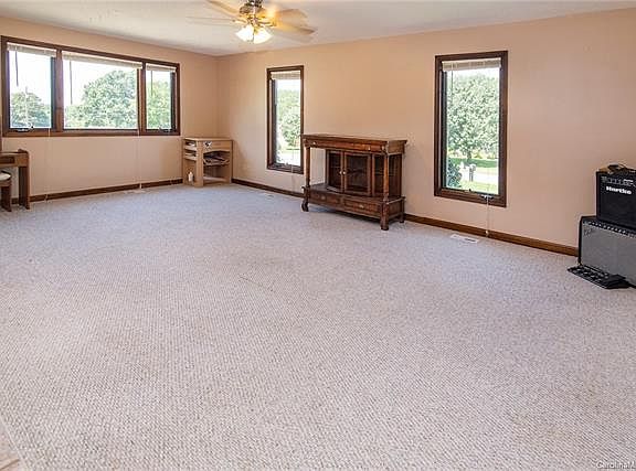 4th image of 1165 River Hill Trl