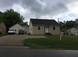 302 E 19th St, Bloomington, IN 47408