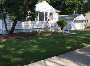 19211 Indian, Redford, MI 48240