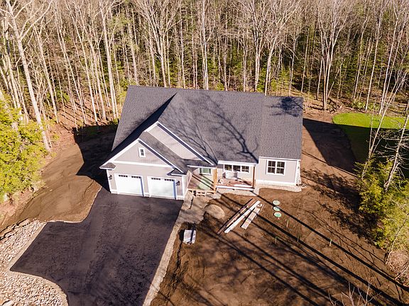 4th image of 174 Tamrox Drive