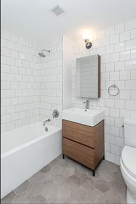 Rented by Living New York | media 21