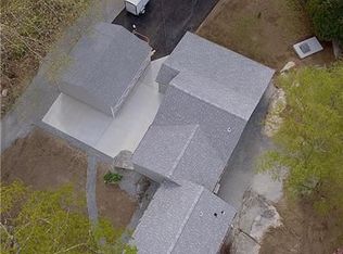 51 Farnum Rd, Glocester, RI 02814