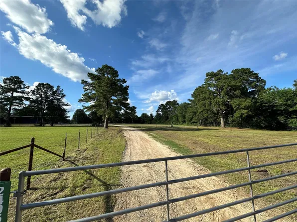 24954 Bailey Grove Rd, Montgomery, TX 77356