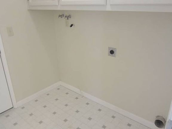 3rd image of 1315 W H St