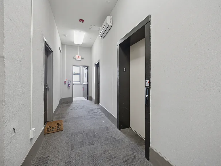 171 Grape St — Photo 17
