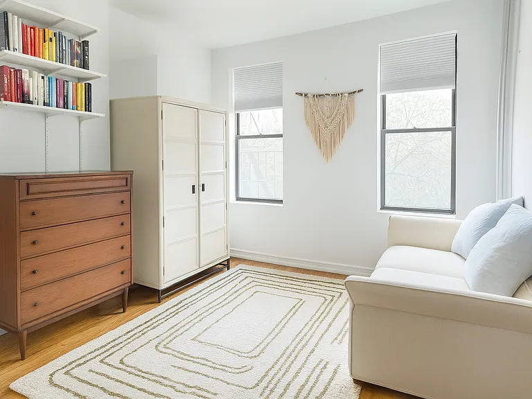 85 W 104th St #2D — Photo 5