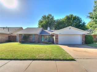 1209 Bluff Creek Dr, Edmond, OK 73012