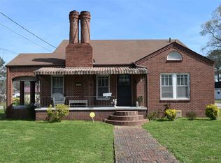 417 N 32nd St, Gadsden, AL 35904