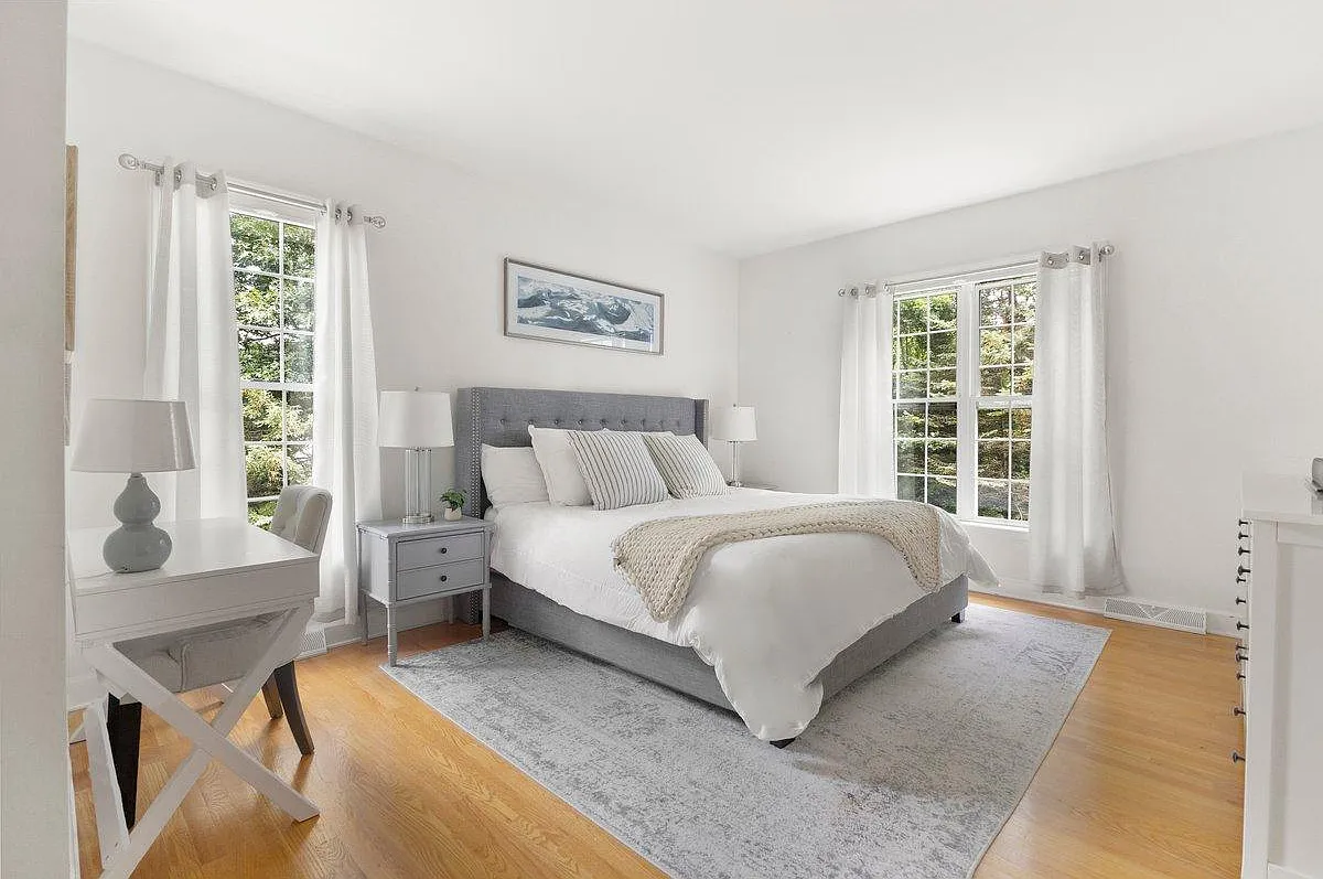 2 bed, 1800 sqft, $2,695 — Photo 1