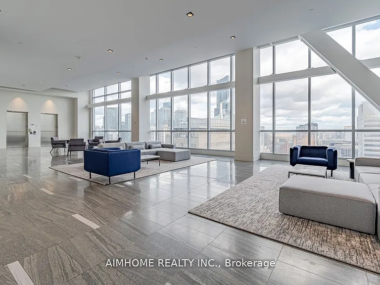 488 University Ave #5103 — Photo 7