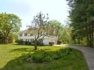 15 York Rd, Wayland, MA 01778