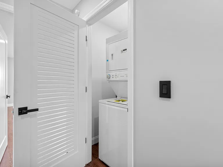 481 15th Ave #2 — Photo 14