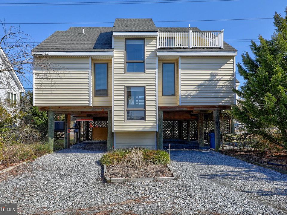 1st image of 110 Tern Dr