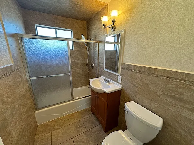 2813 Independence Ave #A — Photo 4