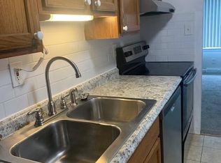 4309 Ashby Rd, Saint Ann, MO 63074